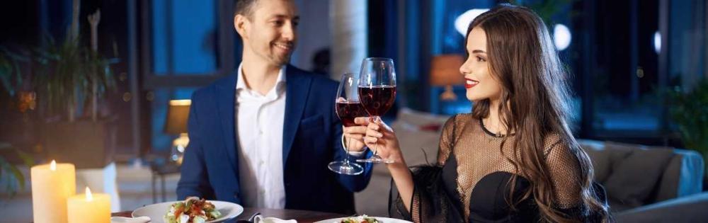 Couple eating dinner