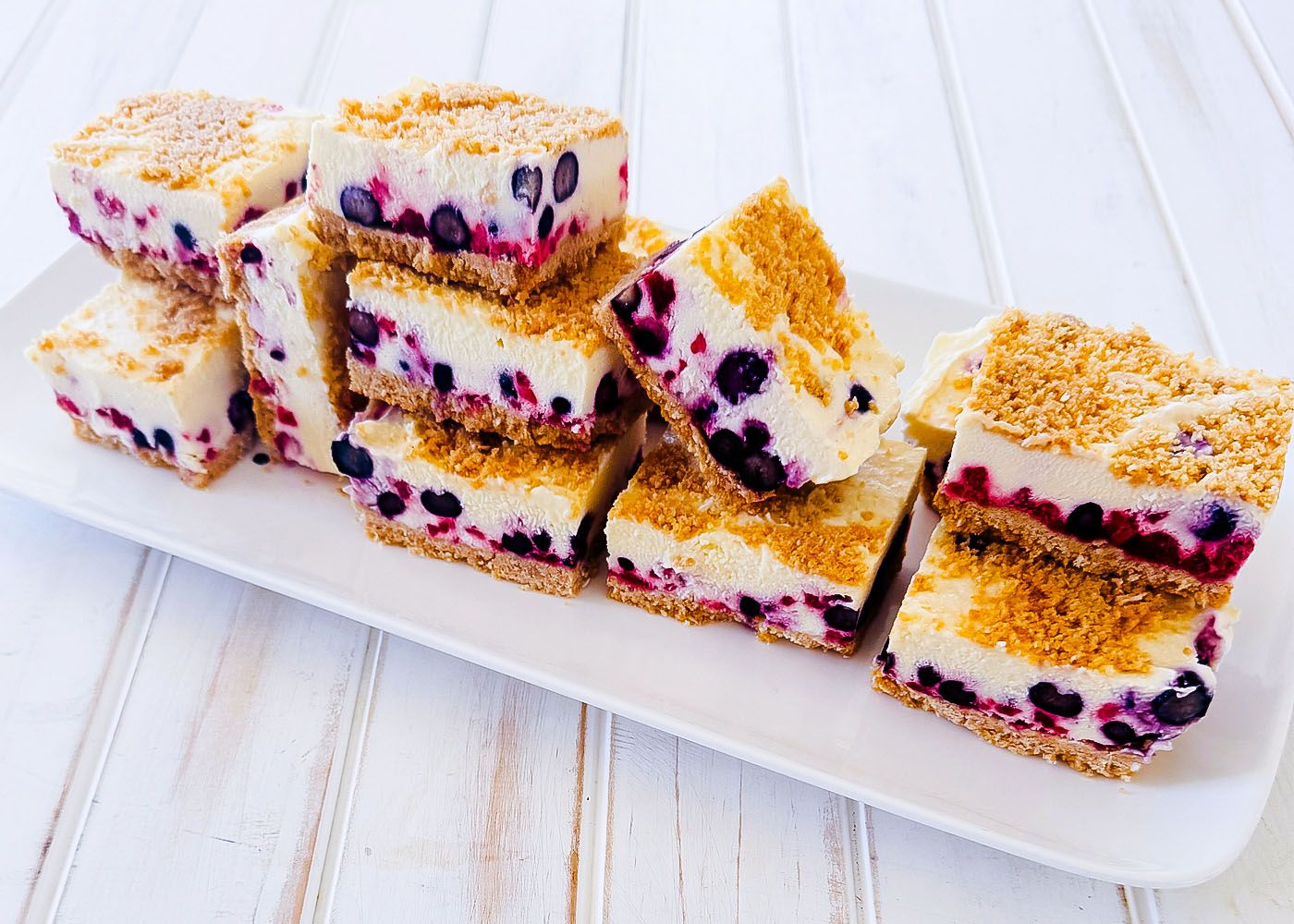 Mixed berry cheesecake - serves 8-10