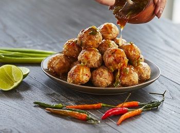 Thai chicken balls - 6 pack